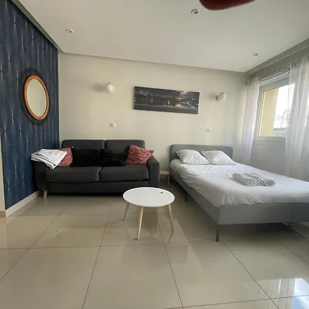 Apartman Plantiere - Studio Centre Quartier Queuleu - 2 Personnes *